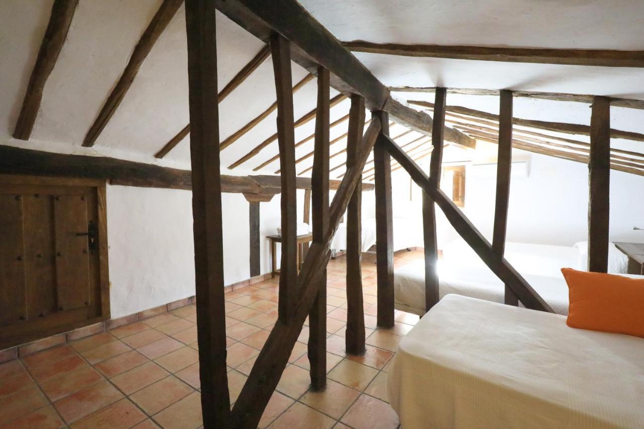 Apartamentos Rurales Spa Casa De Los Escudos Valverde de la Vera Ngoại thất bức ảnh