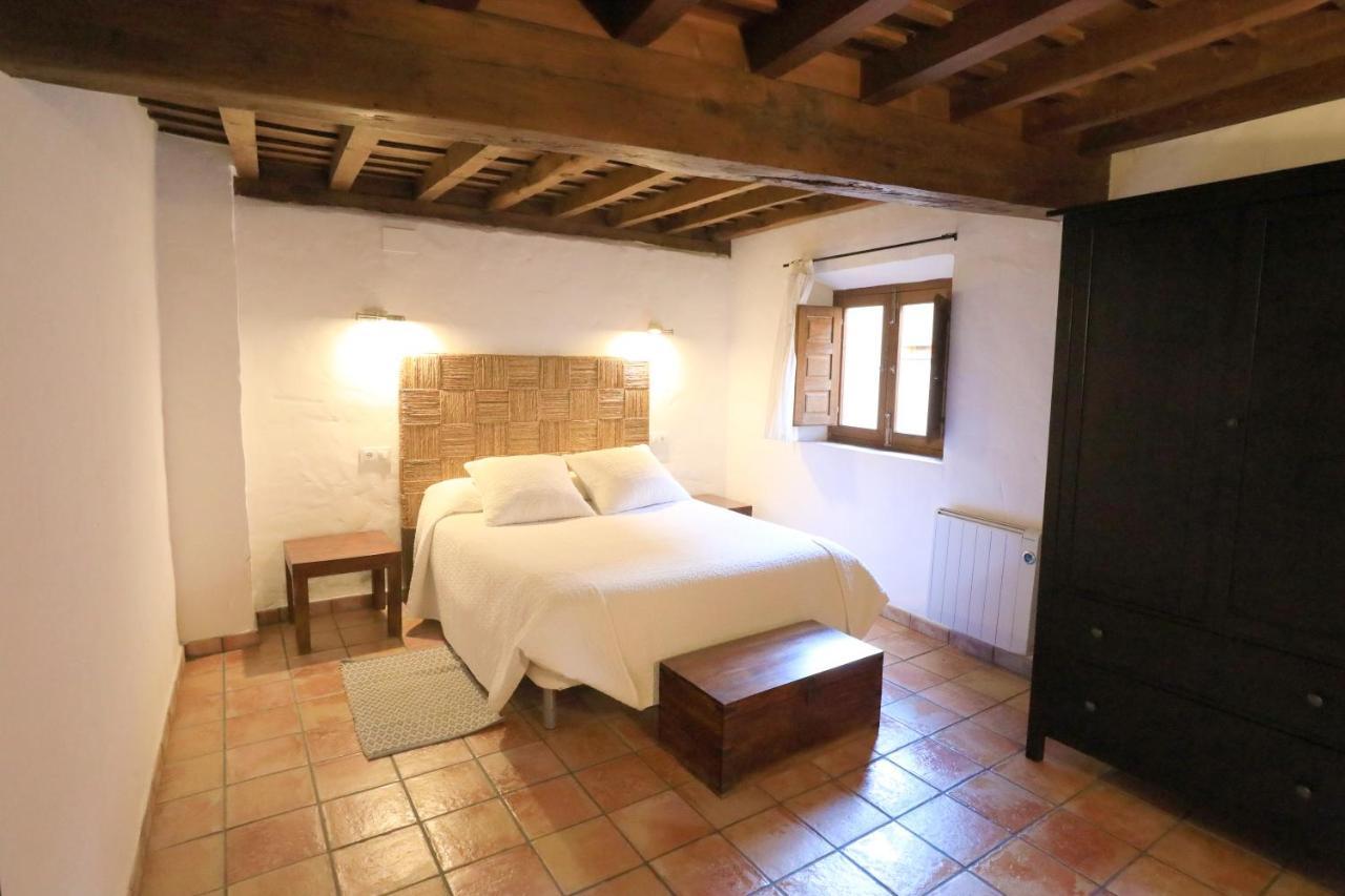 Apartamentos Rurales Spa Casa De Los Escudos Valverde de la Vera Ngoại thất bức ảnh