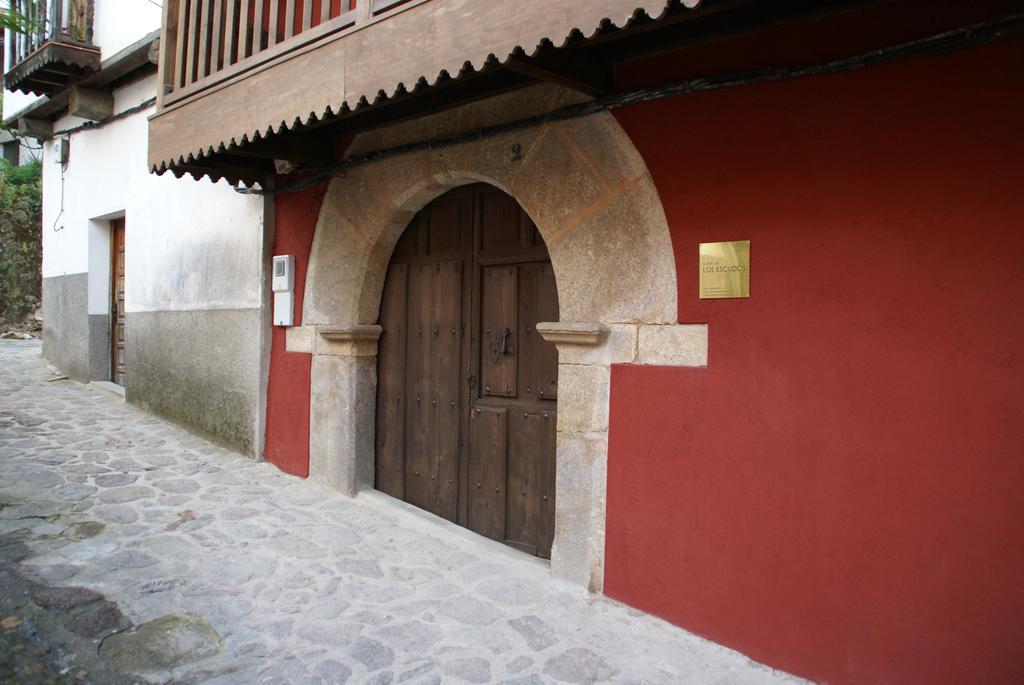 Apartamentos Rurales Spa Casa De Los Escudos Valverde de la Vera Ngoại thất bức ảnh