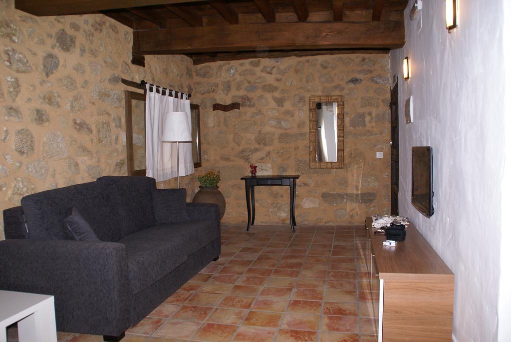 Apartamentos Rurales Spa Casa De Los Escudos Valverde de la Vera Ngoại thất bức ảnh
