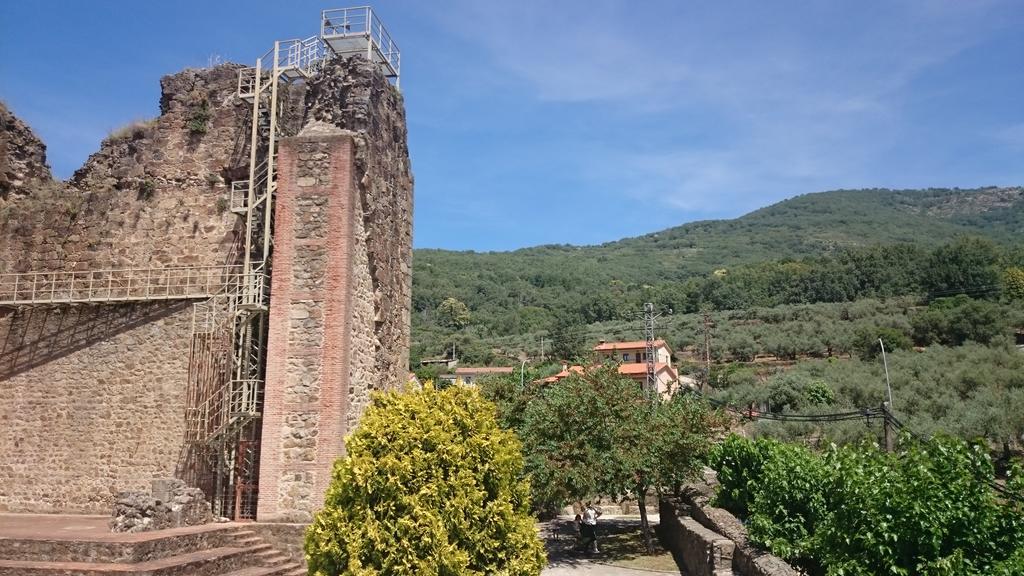 Apartamentos Rurales Spa Casa De Los Escudos Valverde de la Vera Ngoại thất bức ảnh