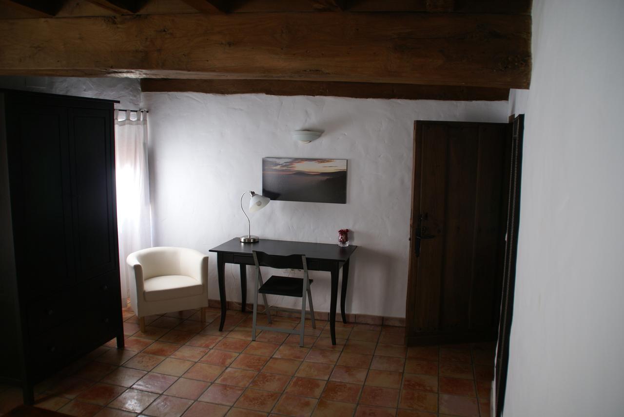 Apartamentos Rurales Spa Casa De Los Escudos Valverde de la Vera Ngoại thất bức ảnh