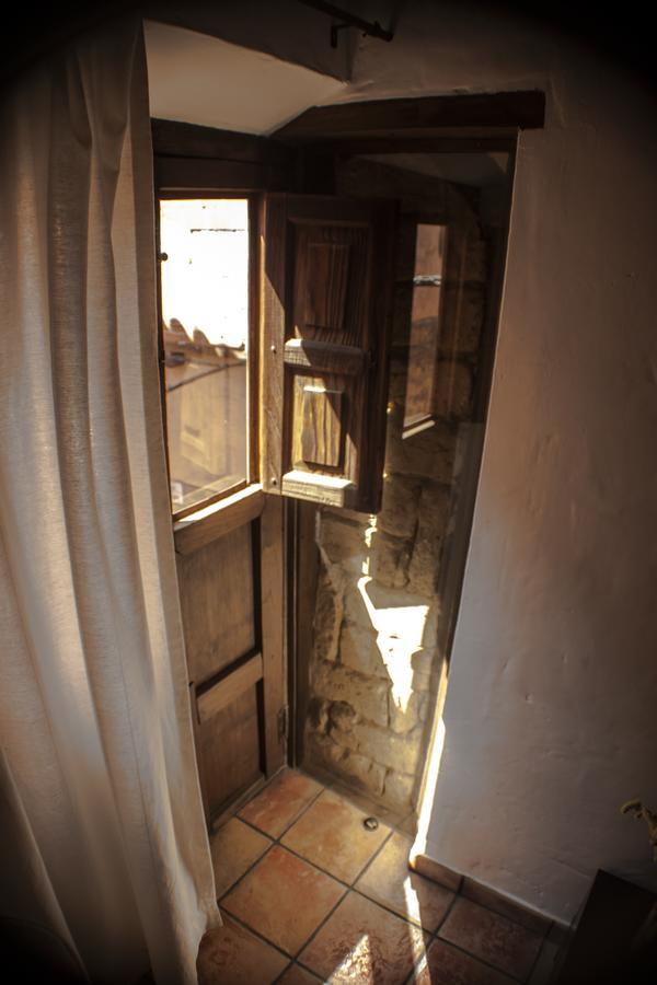 Apartamentos Rurales Spa Casa De Los Escudos Valverde de la Vera Ngoại thất bức ảnh