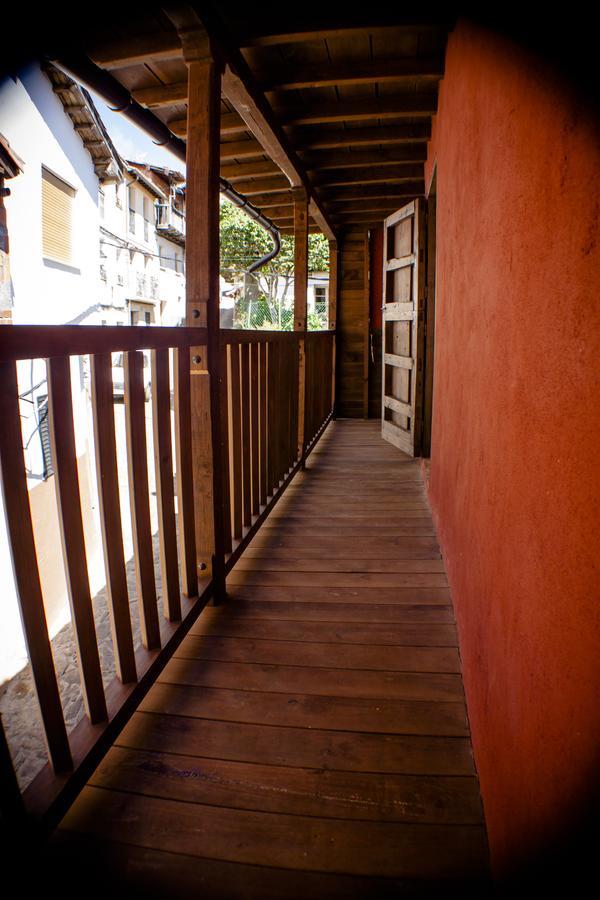 Apartamentos Rurales Spa Casa De Los Escudos Valverde de la Vera Ngoại thất bức ảnh
